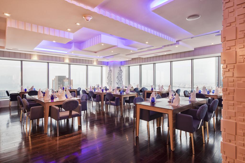 The Domain Bahrain Hotel And Spa - Adults Friendly 16 Years Plus Манама Экстерьер фото The 360° Restaurant