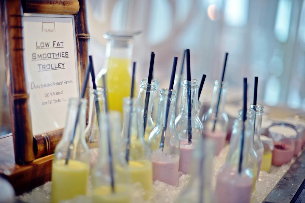 The Domain Bahrain Hotel And Spa - Adults Friendly 16 Years Plus Манама Экстерьер фото Smoothies at a buffet
